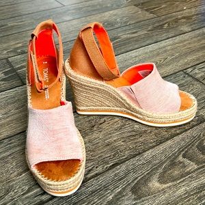 Toms Espadrille Wedge